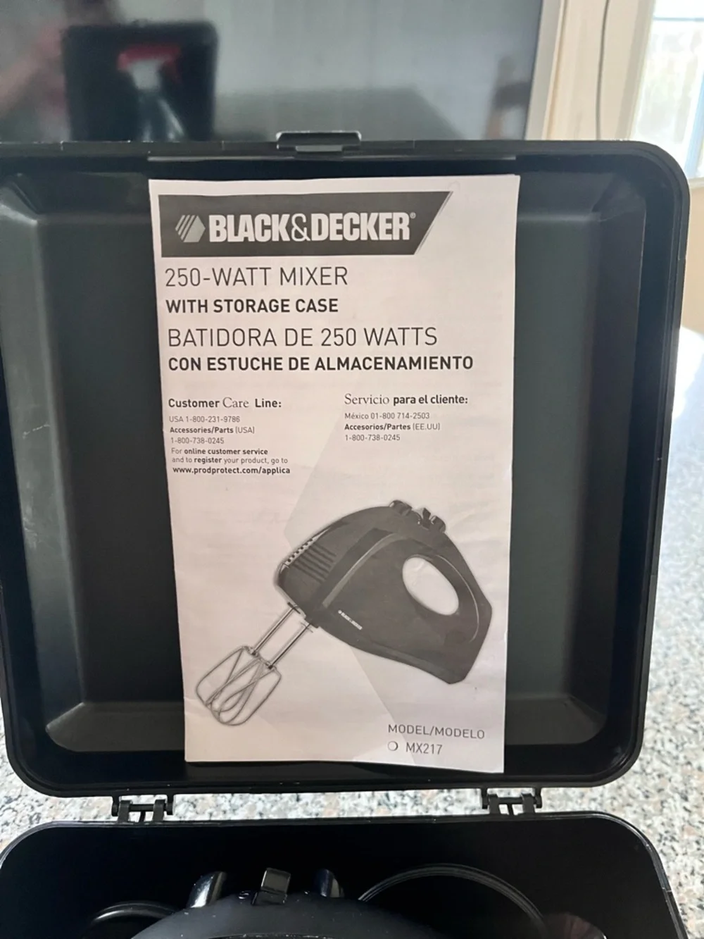 Black & Decker Black Hand 250 Watt Mixer with Storage Case and Attachments
